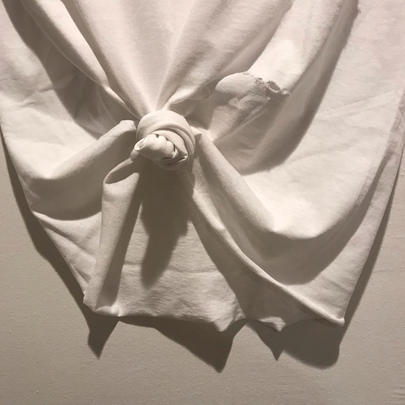 NEW Lips tongue distressed t-shirt - Picture 7 of 8